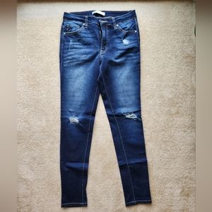 Kancan distressed jeans size 28
